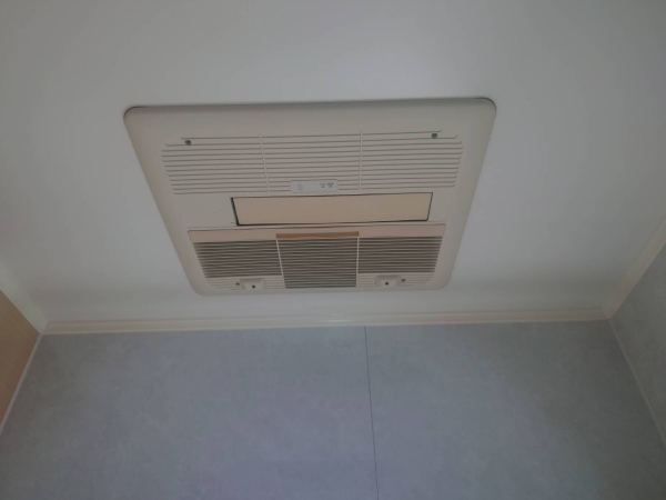 既設ミストカワックの天井ユニット