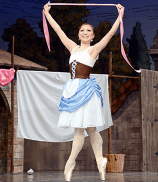 バレエスタジオＡＫＩＫＯ